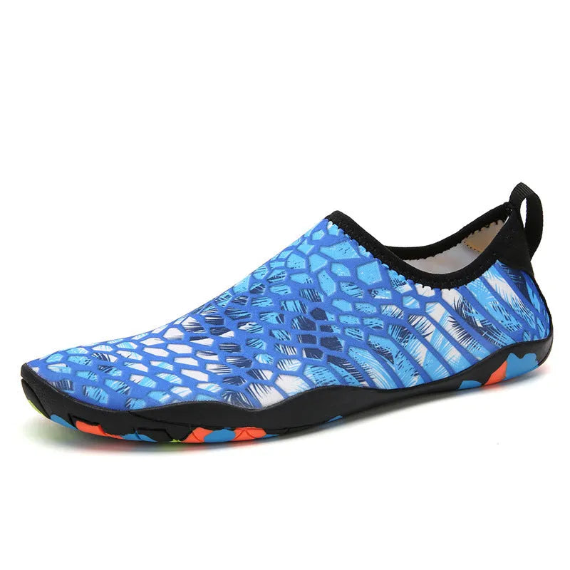 Beach wading shoes in multiple colours with Lycra upper and EVA foam sole.