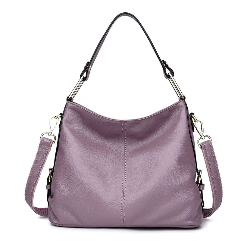 Genuine leather crossbody bag in vertical square silhouette with internal organisation compartments