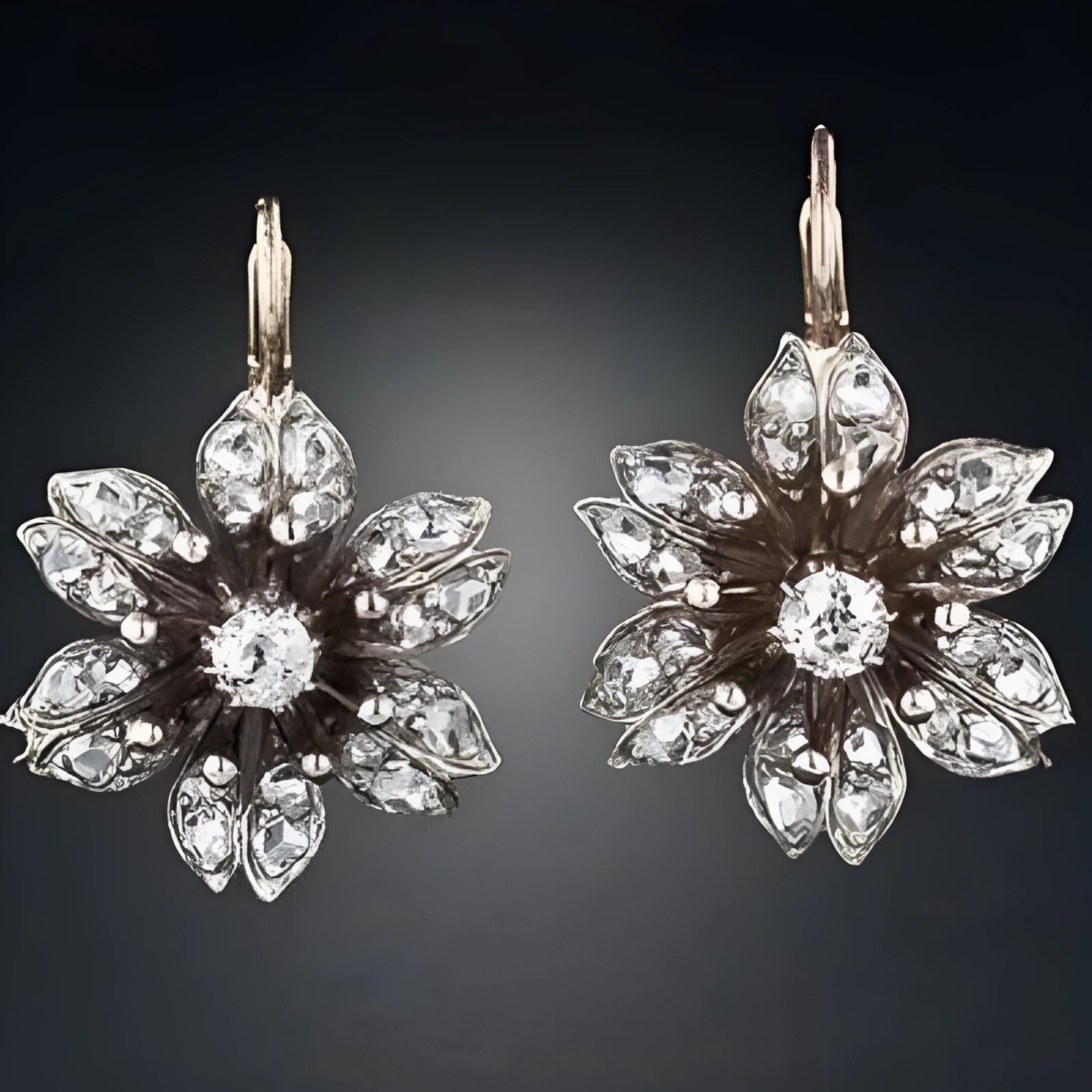 Silver retro creative alloy earrings for women with electroplated finish and fashion OL styling