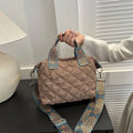 Simple urban shoulder messenger bag in Oxford cloth with embroidery diamond patterns