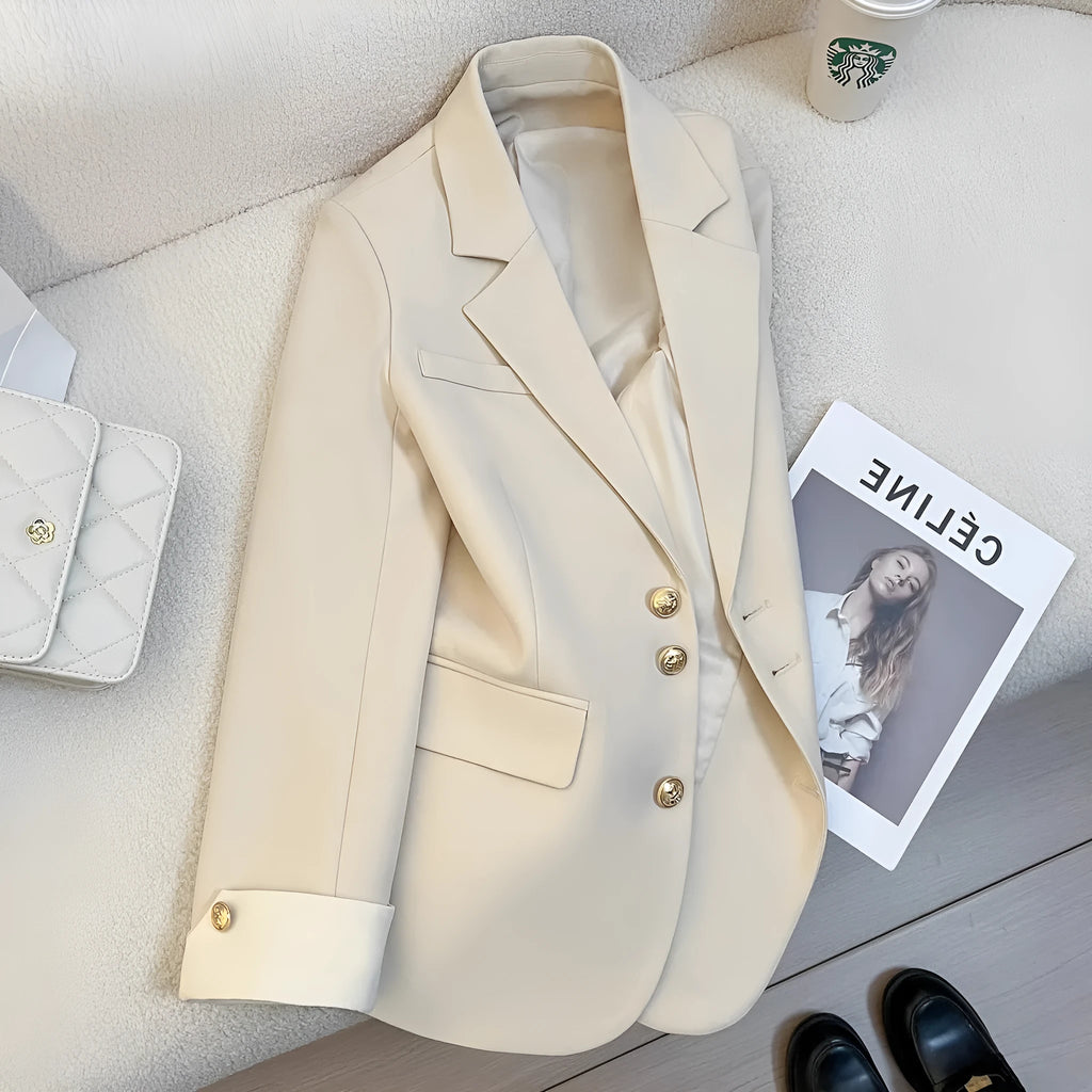 Korean-style loose fit women's coat in milky white with pockets and long sleeves