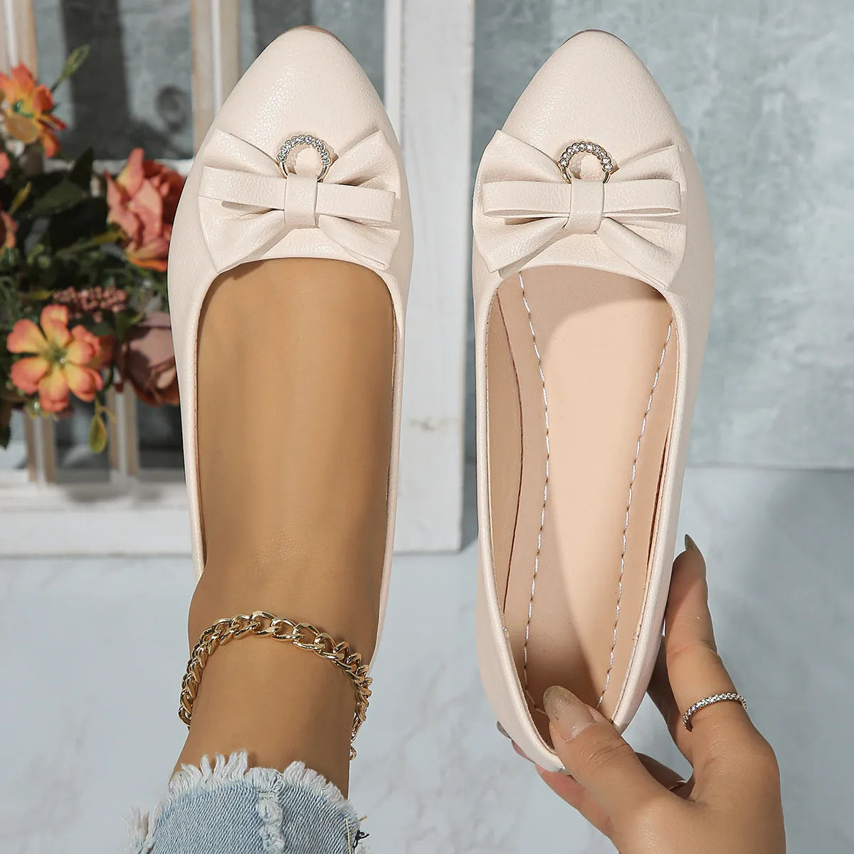 Women's plus size shallow mouth bowknot flat shoes in artificial PU with rubber soles