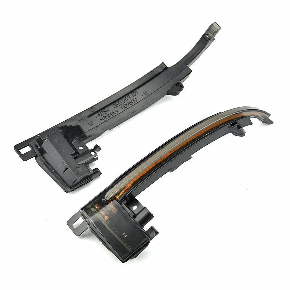 Audi B8/B8.5 dynamic LED mirror turn signal indicator in black or white finish
