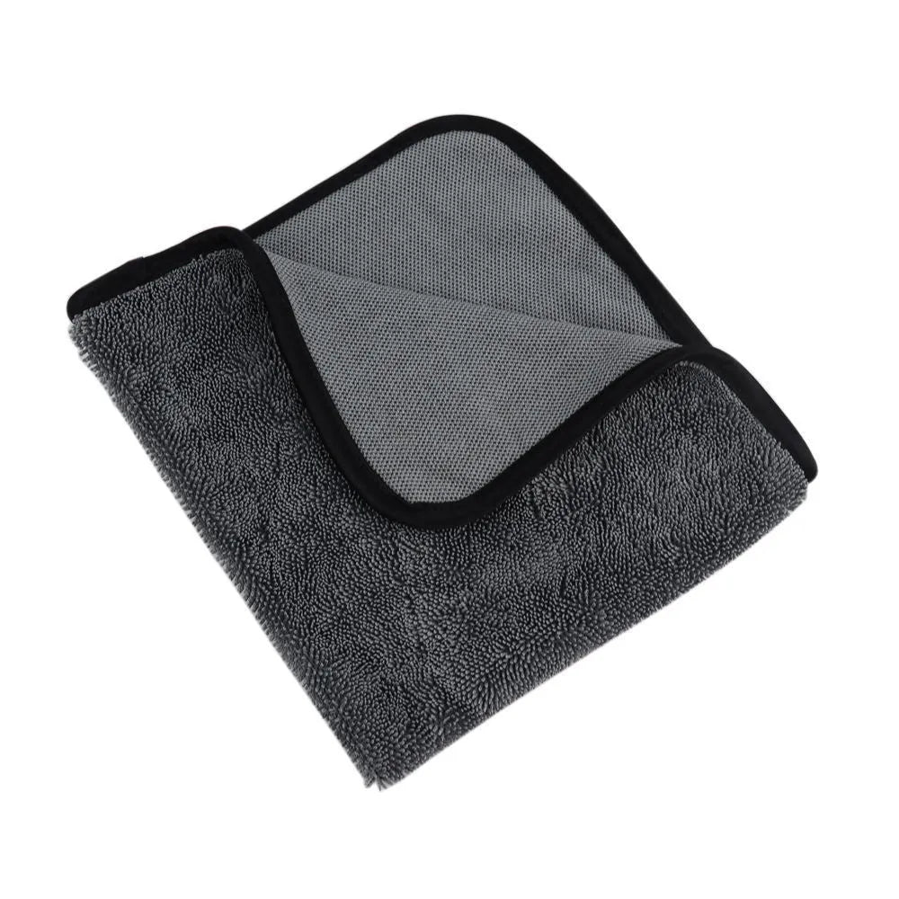 Grey microfibre car wash towel measuring 40x40cm for vehicle cleaning and water absorption