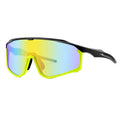 Full-frame mountaineering goggles with colourful lenses for climbing and hiking activities