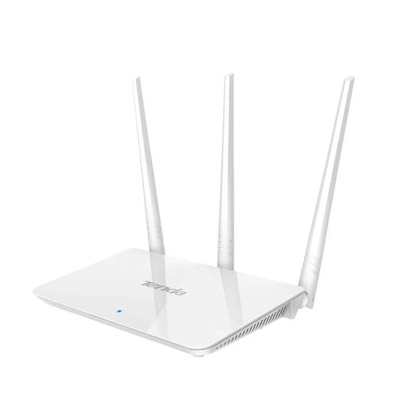 White dual-band wireless router providing 2.4GHz and 5GHz Wi-Fi connectivity