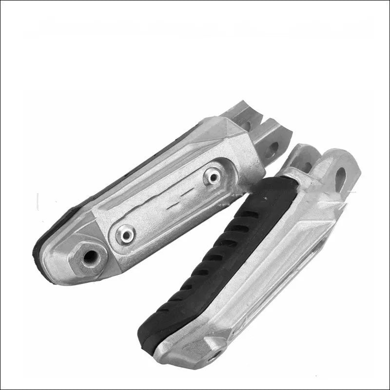Black aluminium alloy motorcycle footpegs for Suzuki models on a white background.