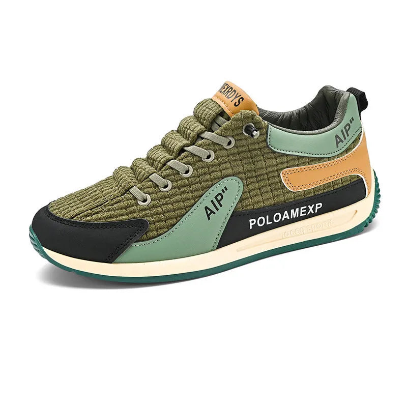 Men's green and grey mesh running shoes with lace-up front and round toe