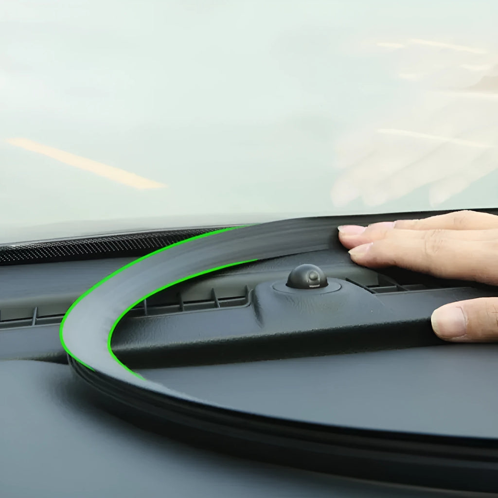 Outlander dashboard soundproof seal strip showing 1.6 metre silicone material with six card slots
