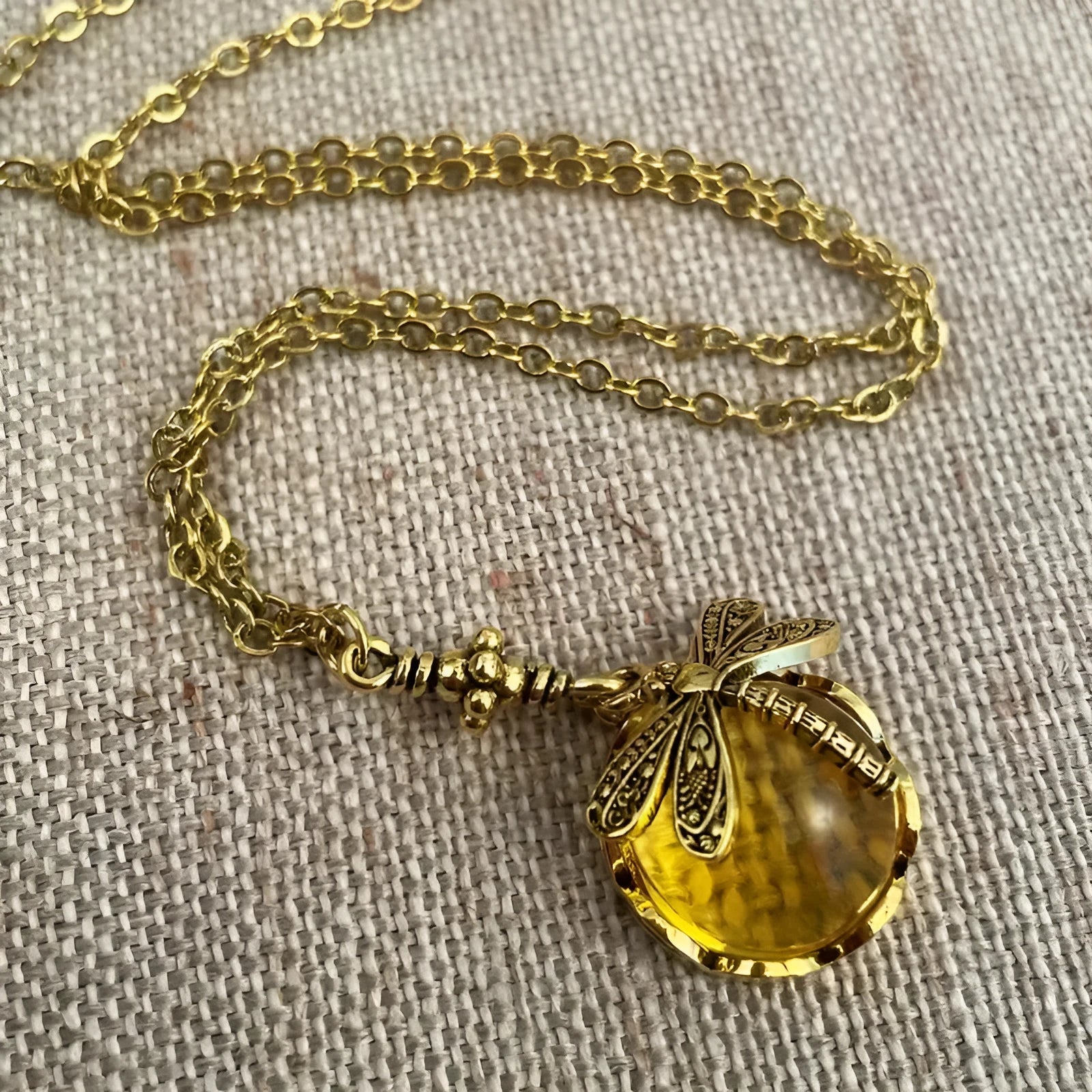 Yellow 925 silver hand carved dragonfly pendant necklace with pastoral style design