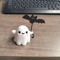 Mini ghost holding bat and walking dog resin statue, 4cm tall Halloween decoration