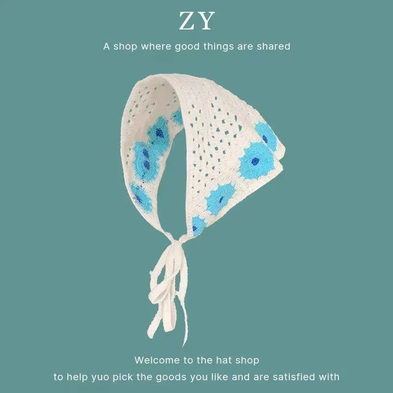 Cotton triangle headscarf with floral pattern options for women's autumn winter wear