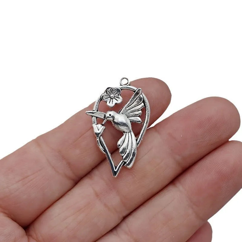 Alloy magpie cuckoo bird pendant with electroplated finish for DIY jewellery making