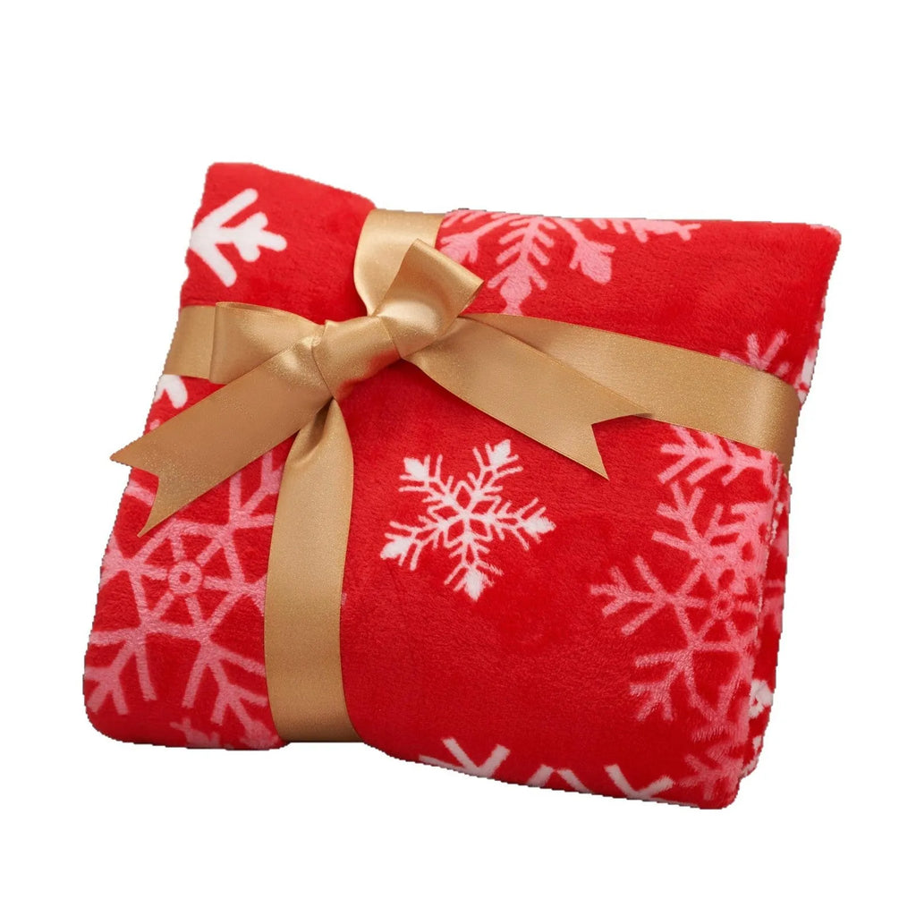 Soft flannel Christmas blanket in plush polyester fiber available in multiple sizes and colours for four seasons use