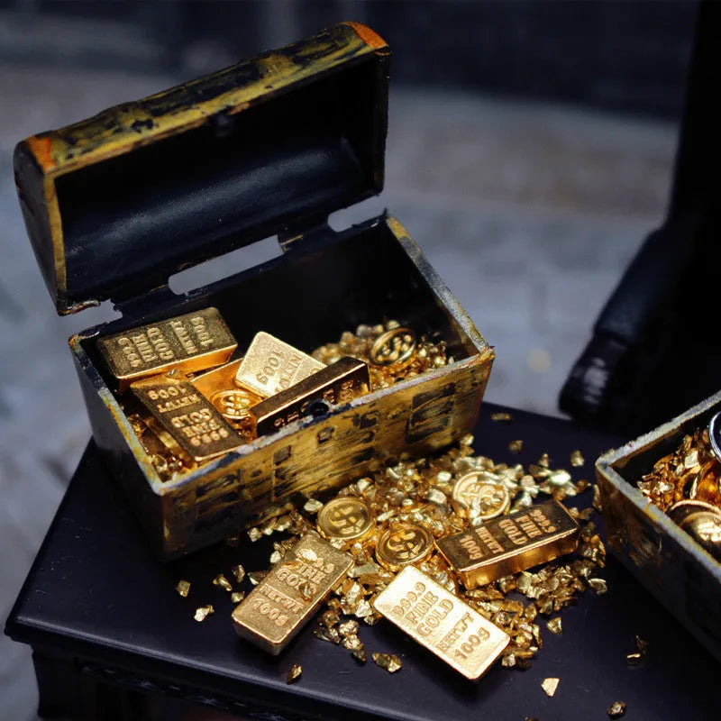 Alloy gold coin treasure box doll house miniature ornaments for teenage visual development