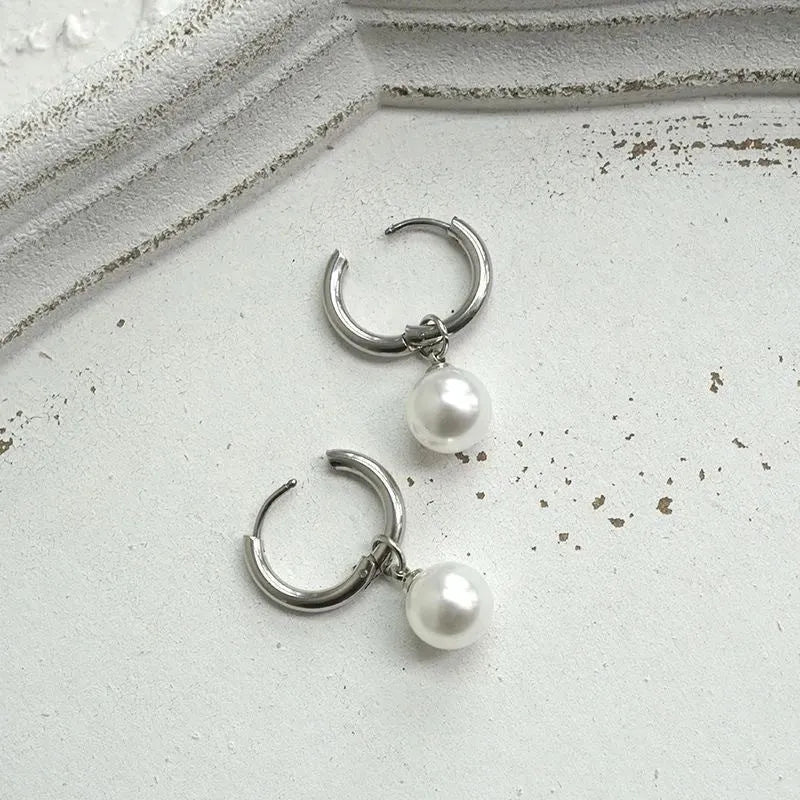 Geometric women's pearl earrings with titanium steel eardrops in hip hop style