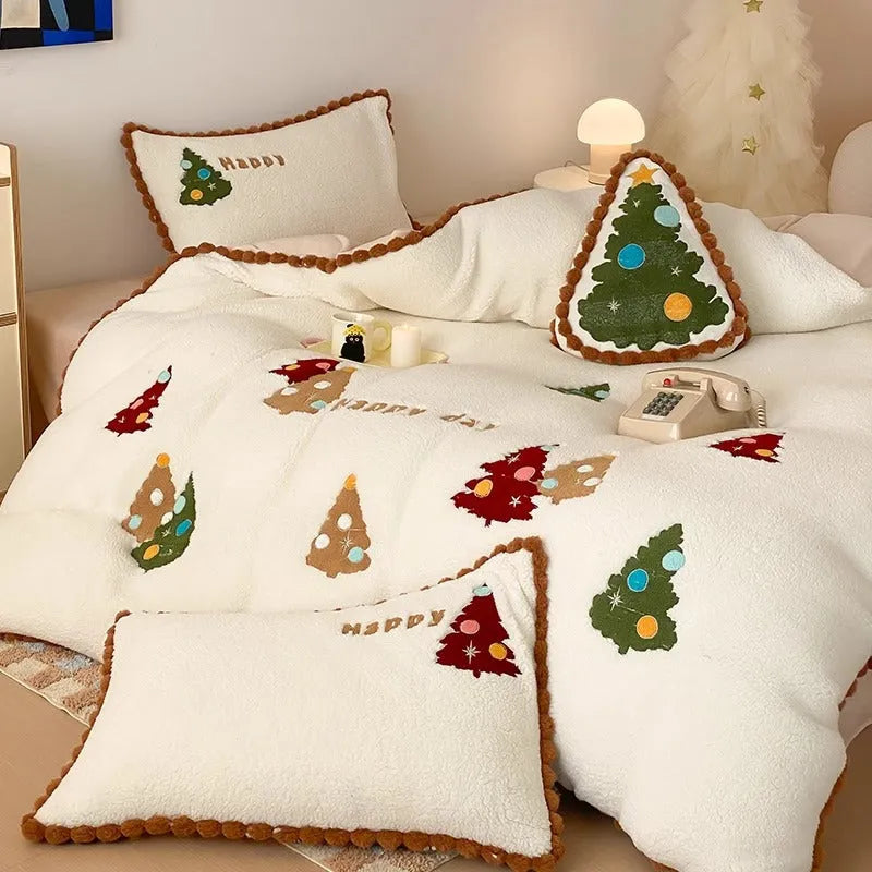 Bright yellow Christmas tree bedding set with fleece lining for winter warmth