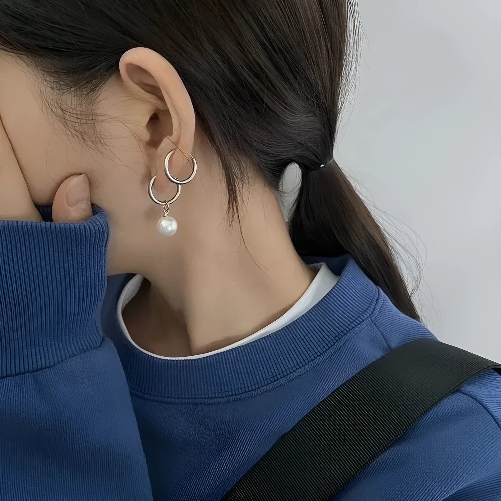 Geometric women's pearl earrings with titanium steel eardrops in hip hop style