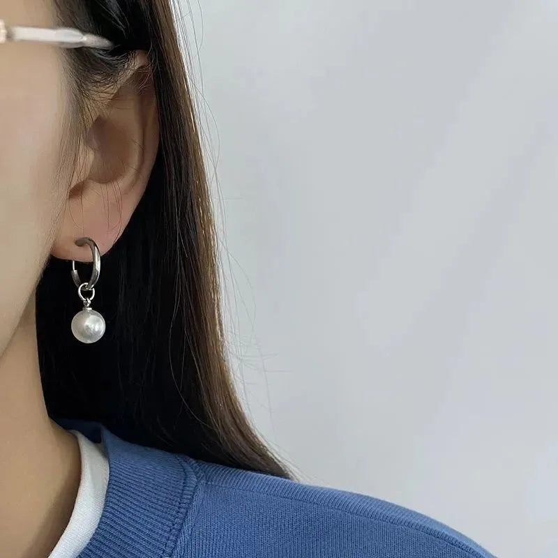 Geometric women's pearl earrings with titanium steel eardrops in hip hop style