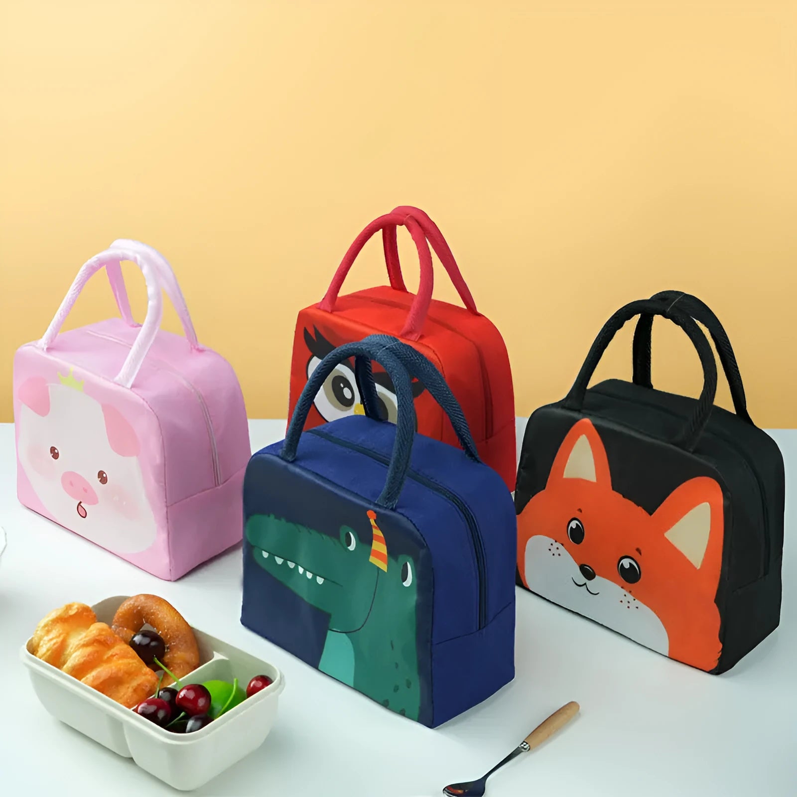 Children's insulated lunch box bag with cartoon animal design and aluminium foil insulation