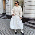 Women's long cotton skirt in solid colour with elastic waistband