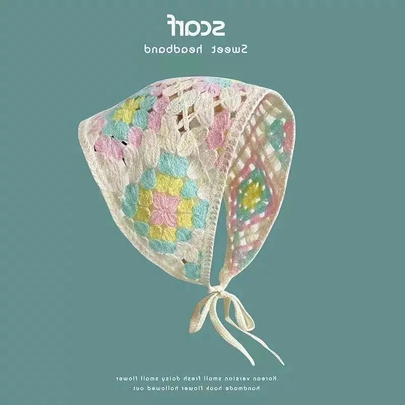 Cotton triangle headscarf with floral pattern options for women's autumn winter wear