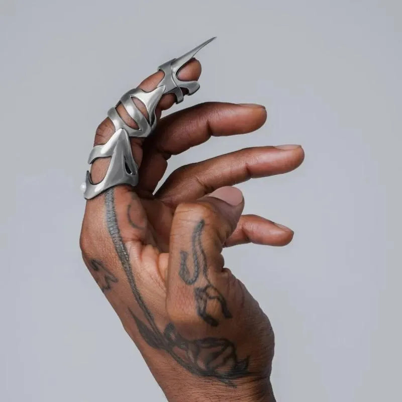 Silver alloy punk armour finger stall for alternative jewellery and costume styling