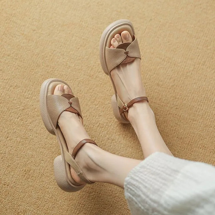 Women's chunky heel platform sandals with open toe design in renewable leather, khaki colour