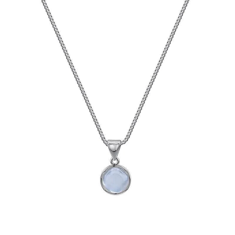Women's Korean-style oval artificial crystal pendant necklace with geometric design on adjustable box chain
