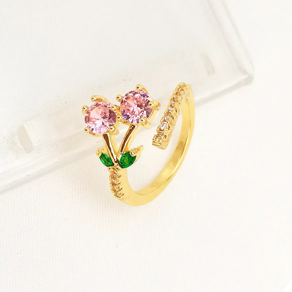Copper open mouth ring with micro inlaid leaf geometric pattern and gold plating