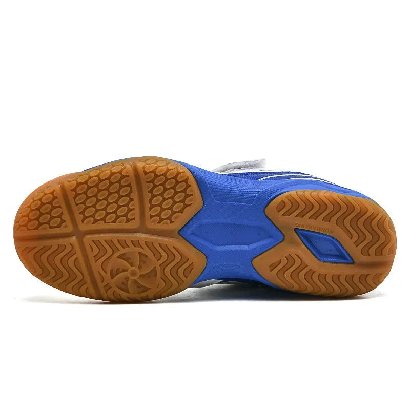 Breathable badminton shoes with PVC upper and ribbed sole in white and blue colour option