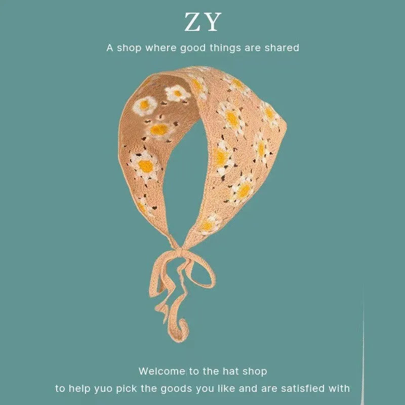 Cotton triangle headscarf with floral pattern options for women's autumn winter wear