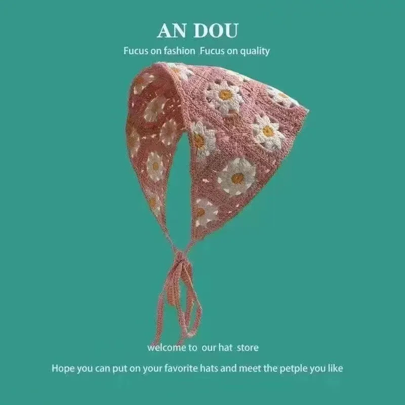 Cotton triangle headscarf with floral pattern options for women's autumn winter wear