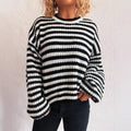 Women's vintage stripe knitted pullover sweater with round neck and long sleeves in loose fit