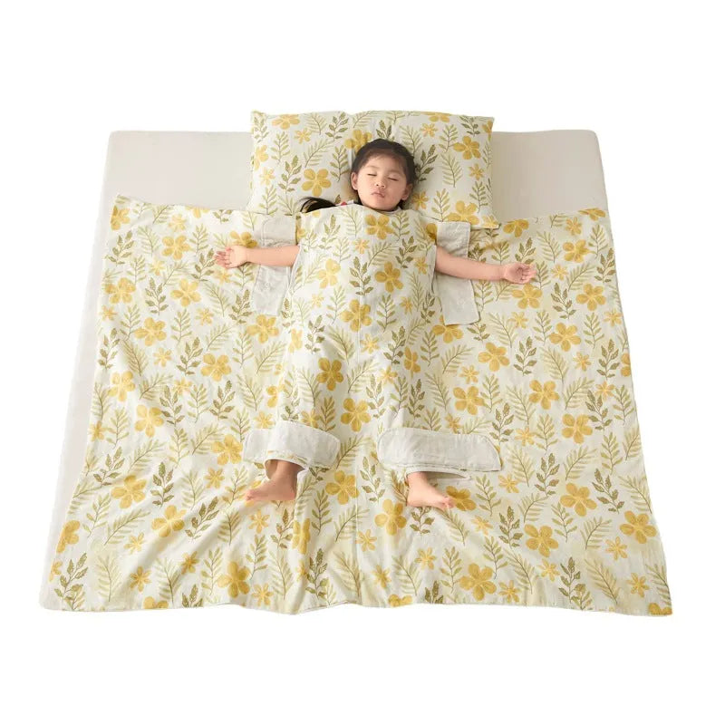 Anti-kick summer blanket in a themed colour like Cloud Bear Star Dream, shown with a matching pillowcase.