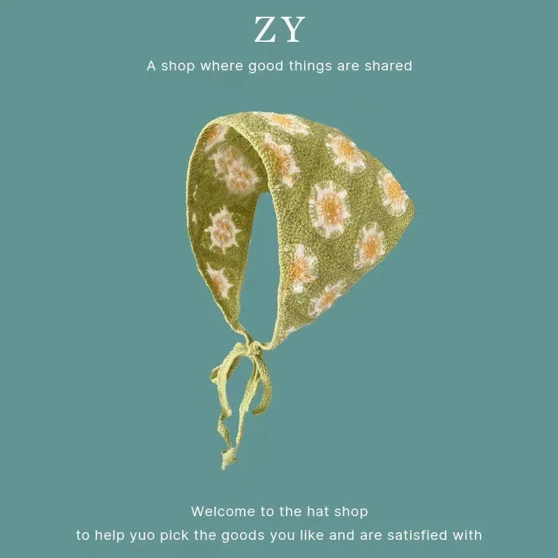 Cotton triangle headscarf with floral pattern options for women's autumn winter wear