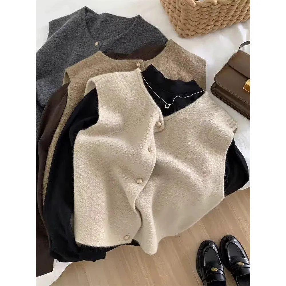 Women's half-sleeve polyester pullover top for office commuting in six colour options