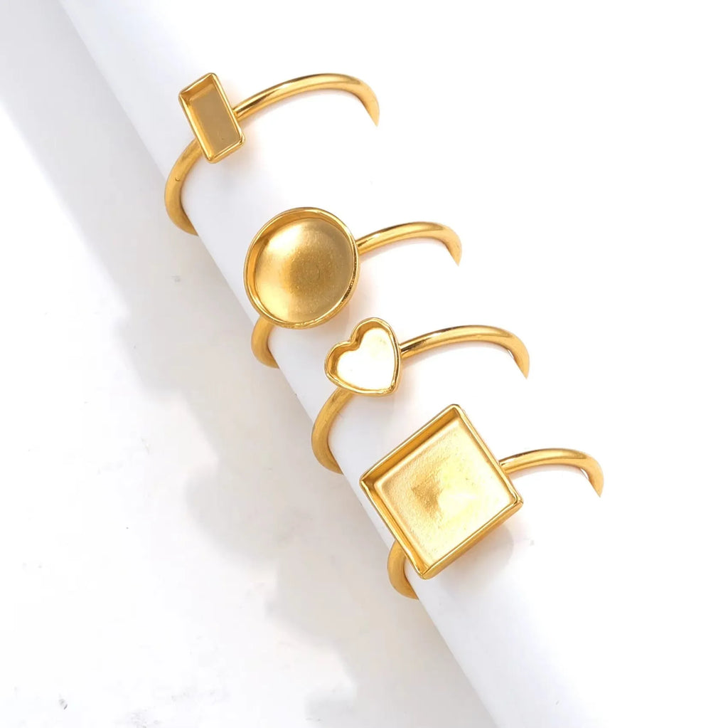 Golden electroplated stainless steel ring holder with multiple shape settings for jewellery display