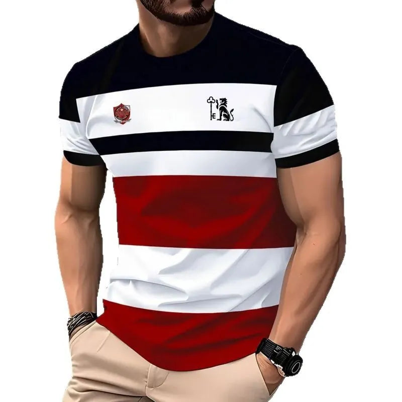 Man wearing a loose fit short-sleeved T-shirt with a digital 3D printed stripe pattern.