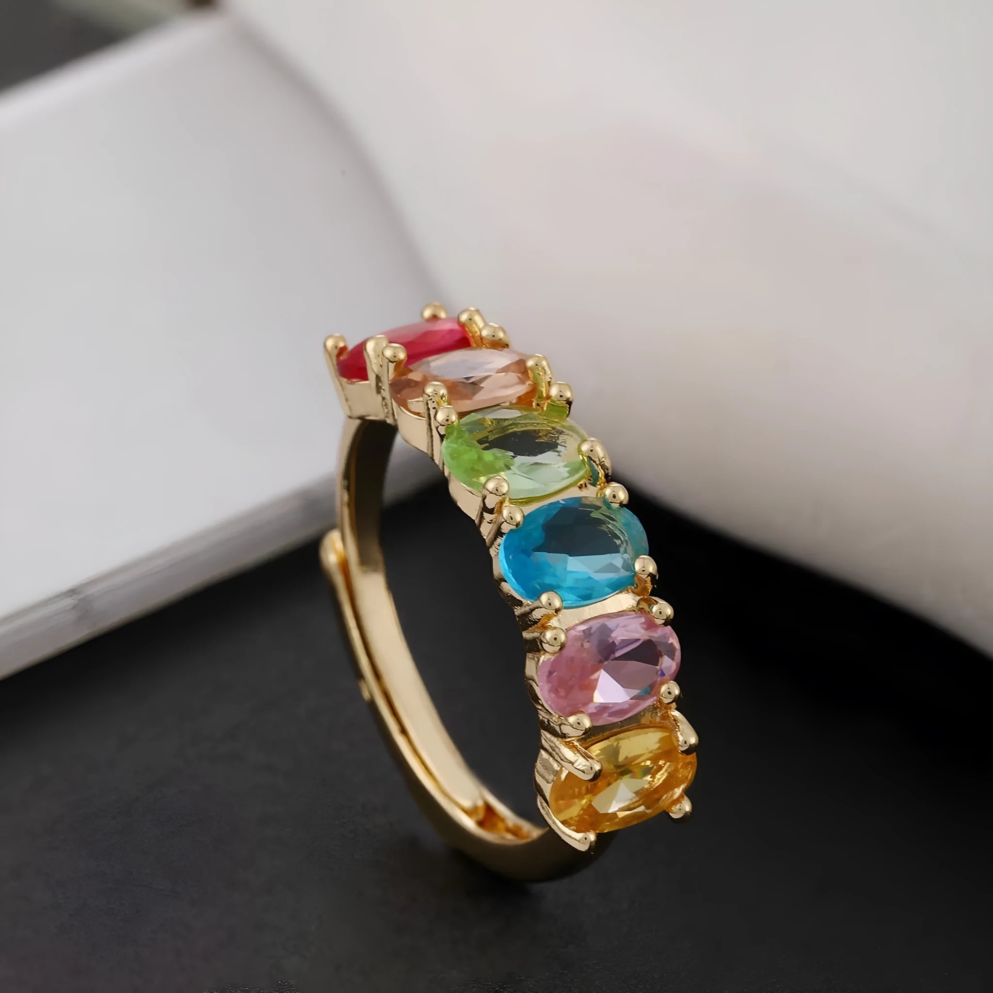 Women's gold adjustable zircon ring with retro European American styling