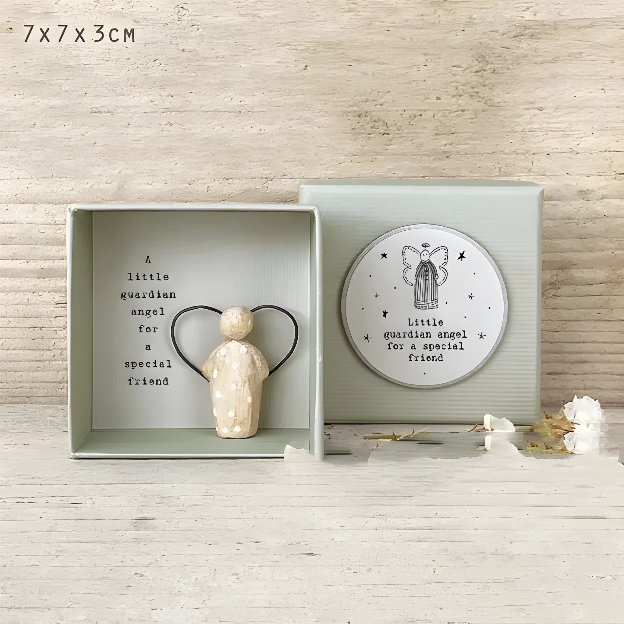 Modern simple style guardian angel resin ornament in a box, gift for friends.