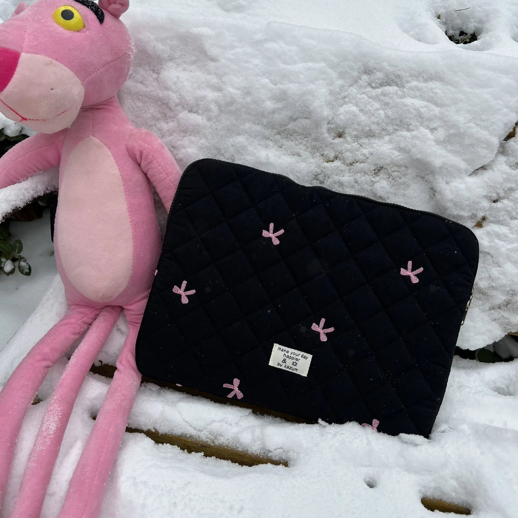 Laptop storage bag with rhombus embroidered bow decoration in nylon material showing colour options