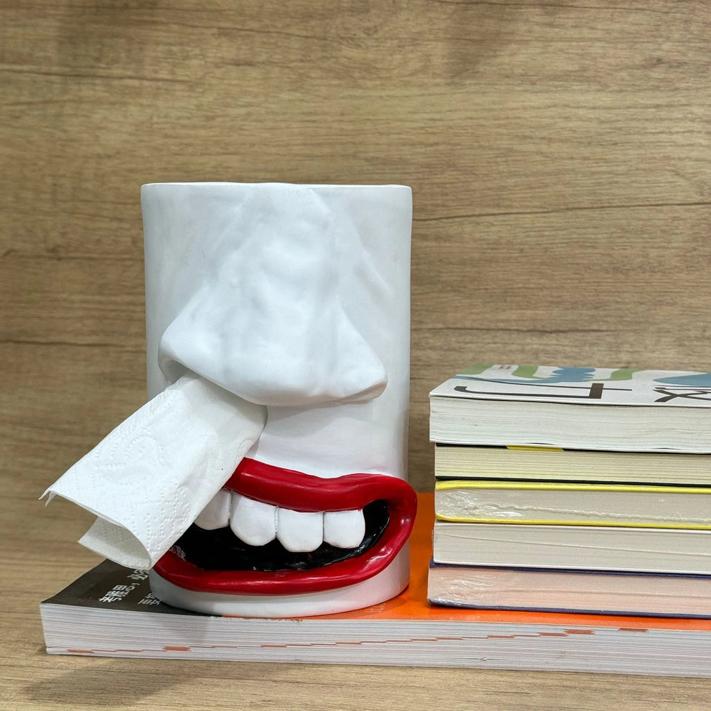 Resin tissue box holder with American style decoration, dimensions 8.5cm by 14.6cm
