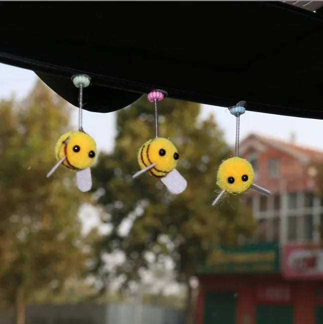 Swing Spring Bee car decoration - 3cm cartoon bee ornament with fur ball material