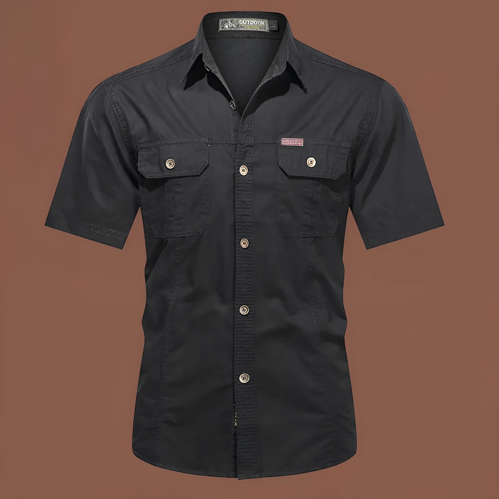 Men's short sleeve cotton work shirt in loose fit with non-ironing treatment