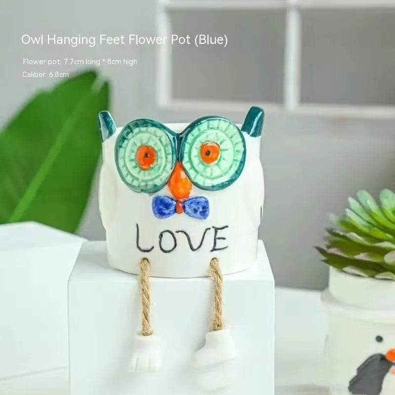 Ceramic hanging foot flowerpot in a cartoon style, suitable for succulent plants on a desktop