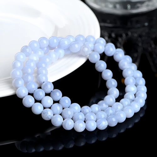 Blue agate bracelet with striped beads in 6-6.8mm three-circle arrangement