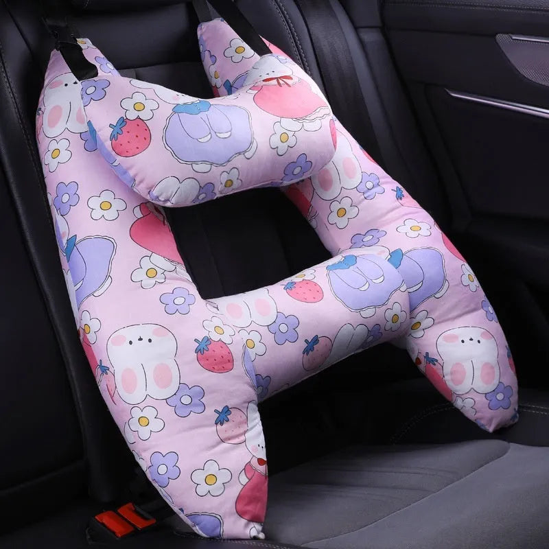 55x70cm car pillow with U-shaped design for headrest mounting and neck support