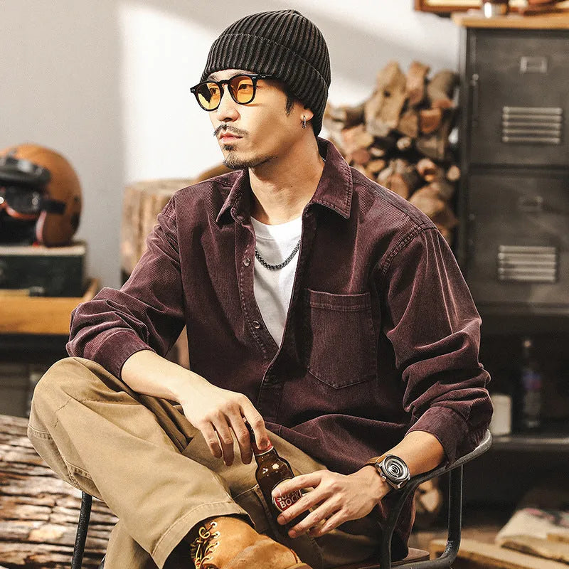 Men's retro corduroy shirt jacket in black or red with loose fit and long sleeves