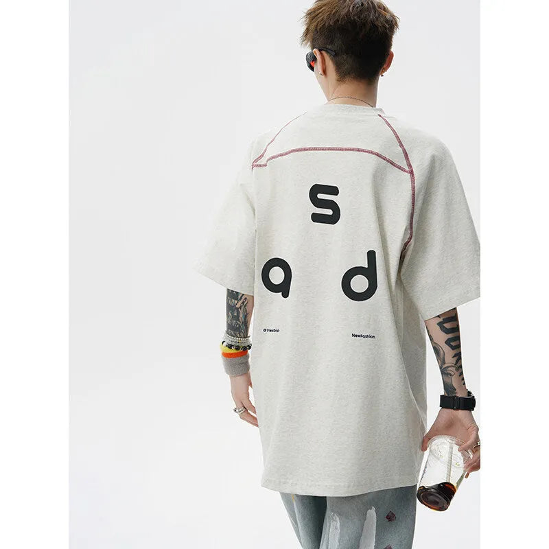 Cotton letter print short-sleeve t-shirt in loose fit with round neck collar in black and white colour options